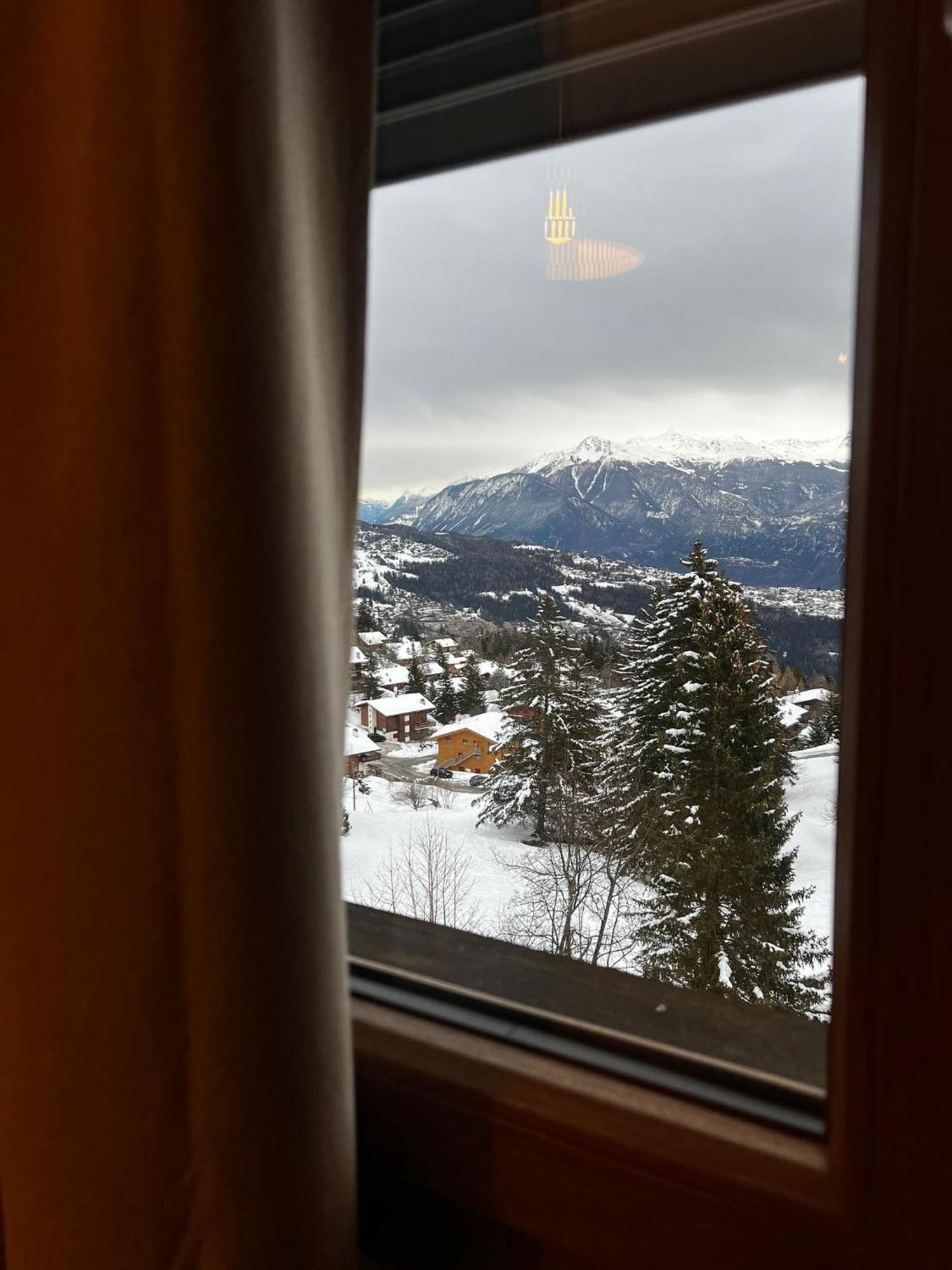 Hotel De Charme La Poste Anzère Buitenkant foto