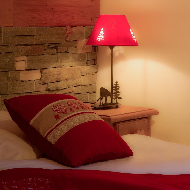 Hotel De Charme La Poste Anzère Kamer foto